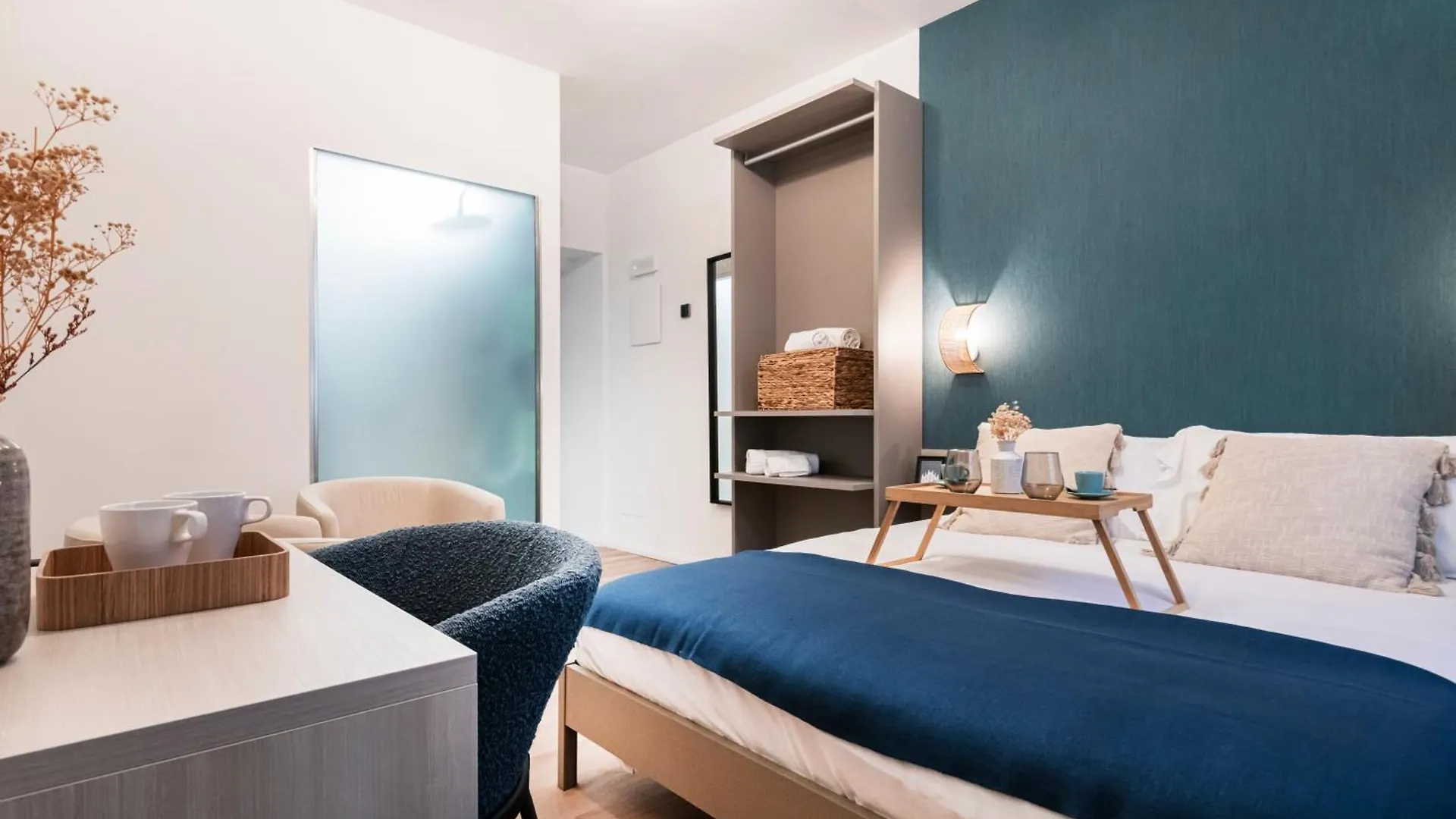 Easylife - Suite In Centrale Milán Hotel