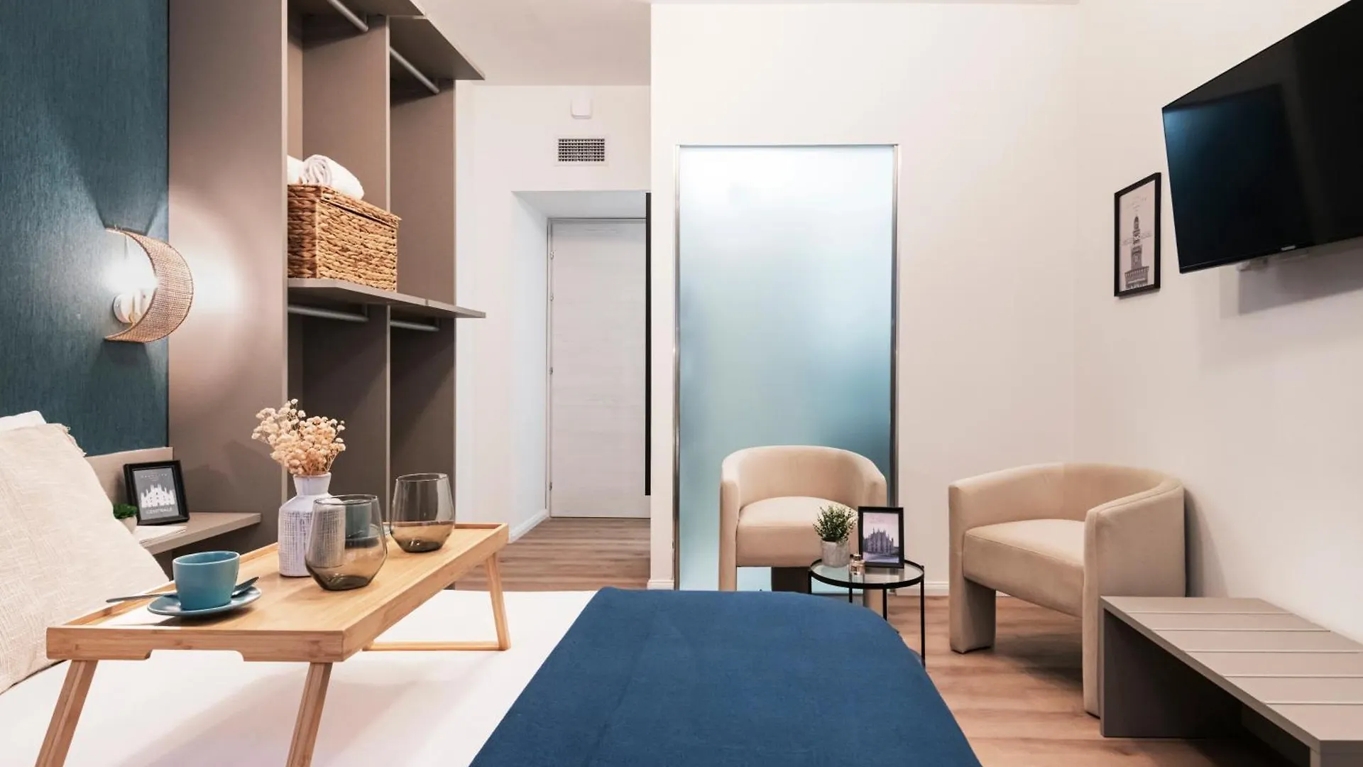 Easylife - Suite In Centrale Milan 0*,  Italy