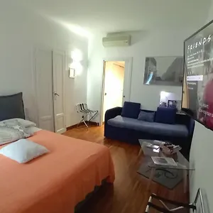Room Inn Bed & Breakfast