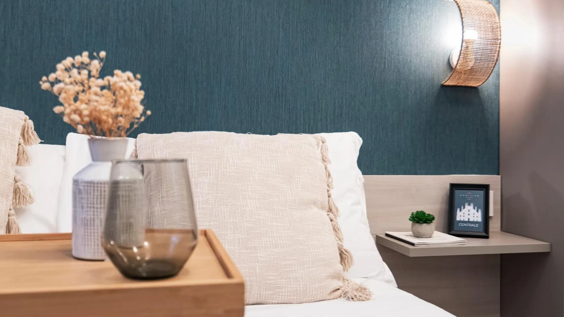 Easylife - Suite In Centrale Milan 0*,  Italy