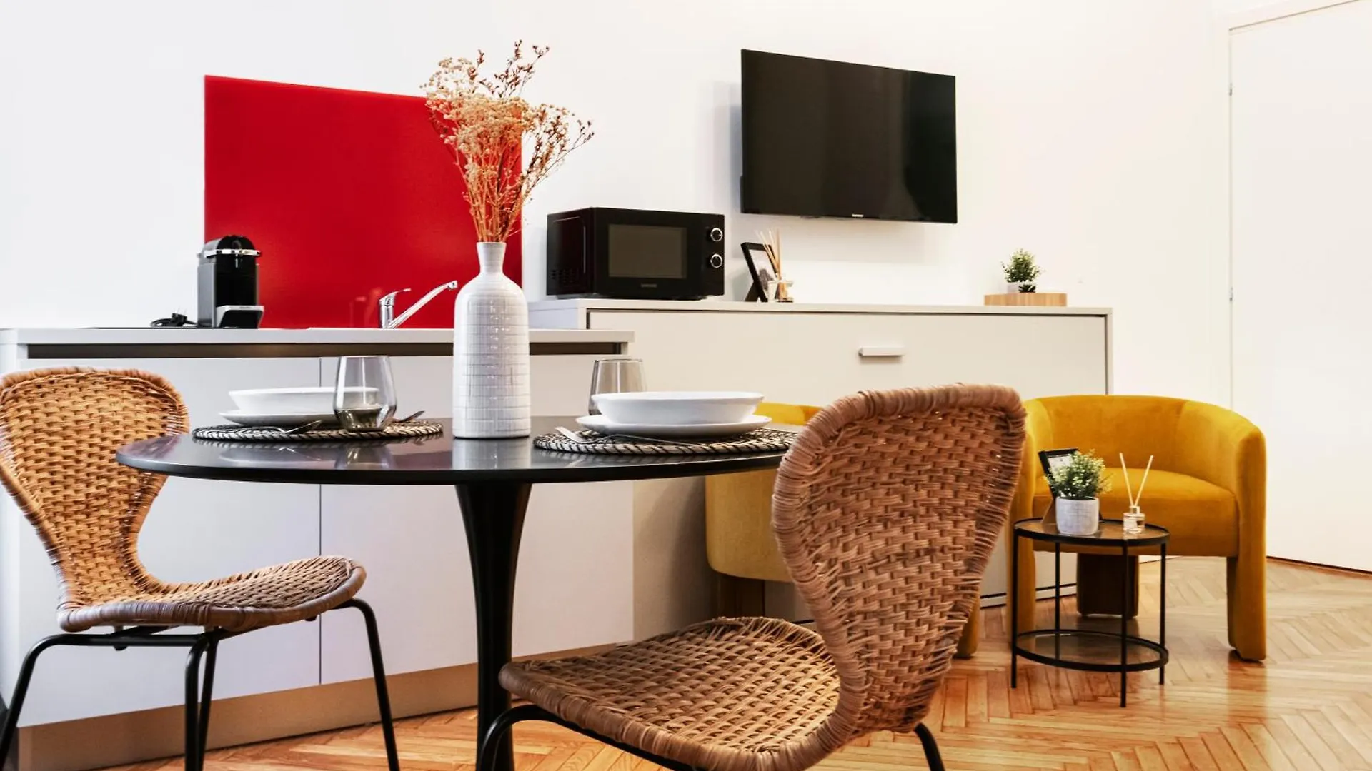 Easylife - Suite In Centrale Milan Italy
