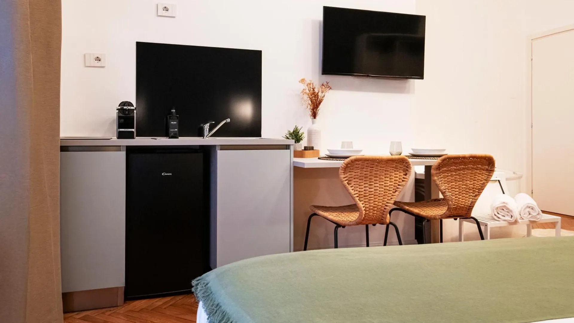 Easylife - Suite In Centrale Milan