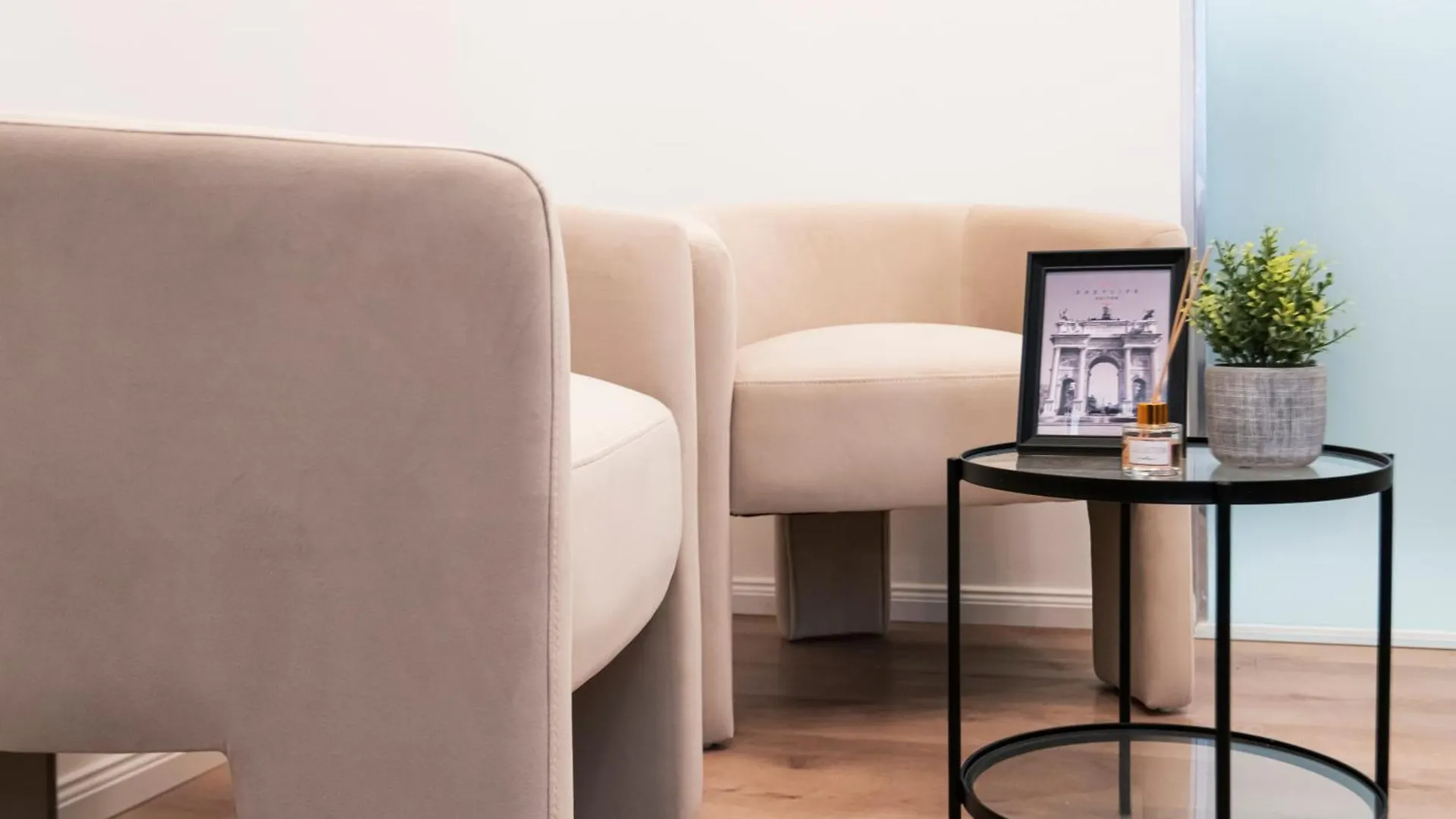Easylife - Suite In Centrale Milan 0*,  Italy